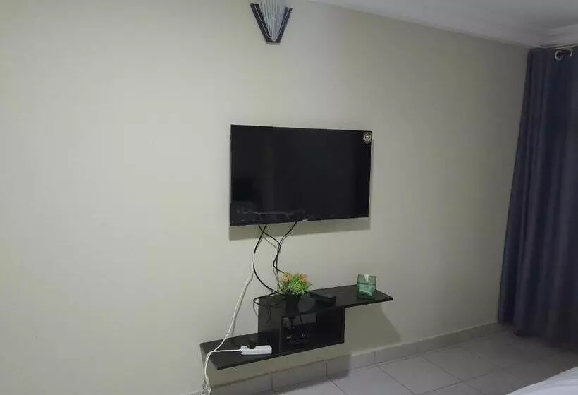 Majatalo Serene Royal Residence Guest House