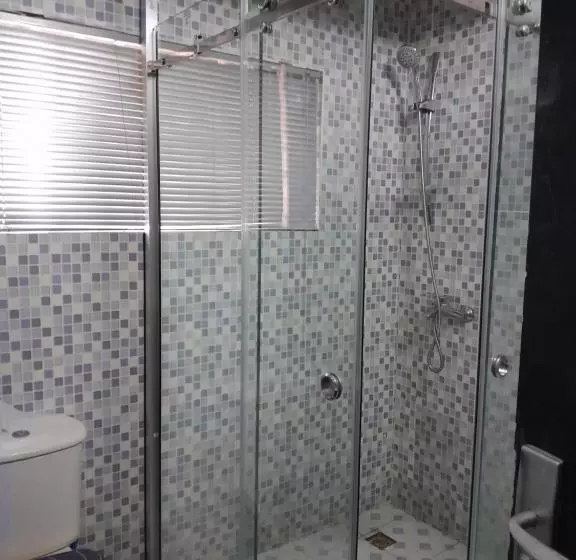 Majatalo Serene Royal Residence Guest House