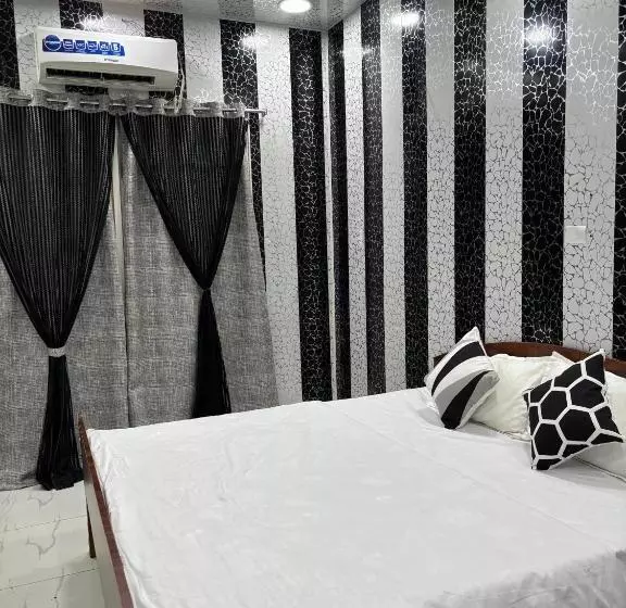 پانسیون Ujjayini Home Stay