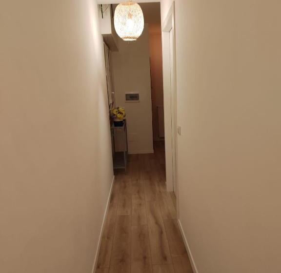 פנסיון Varenna Guest House 2