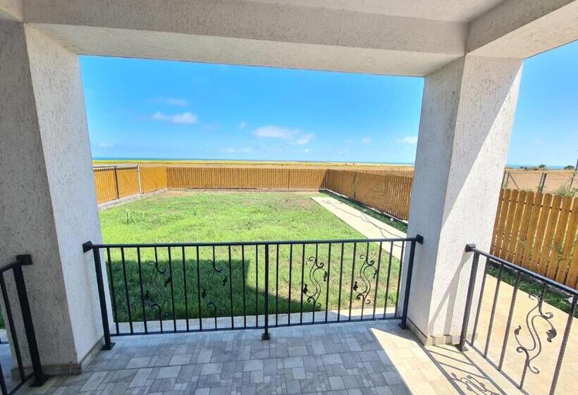 Pensiunea Casa Albă