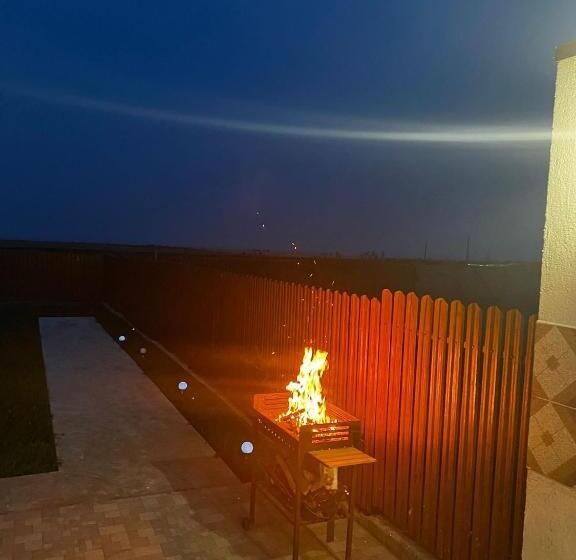 Pensiunea Casa Albă