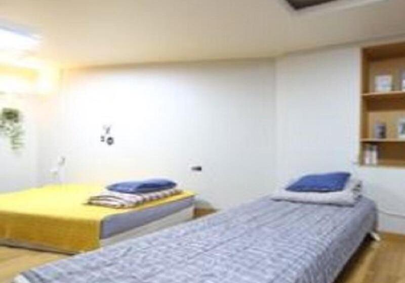 Cămin Halla Guest House