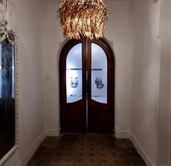 Общежитие Las Catalinas Hospedajes