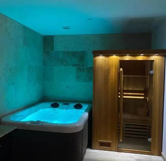 ベッドアンドブレックファースト Cote Spa Suite Nord