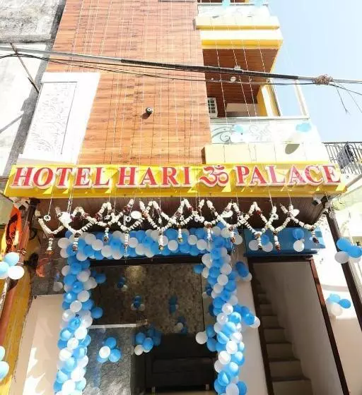 Aamiaismajoitus (B&B) Hariom Palace