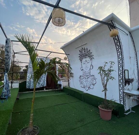 تختخواب و صبحانه Riverstay Rooftop Patio