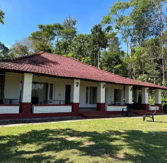 ホテル Bnbbuddy Sundaraya Cottage Farms @ Coorg