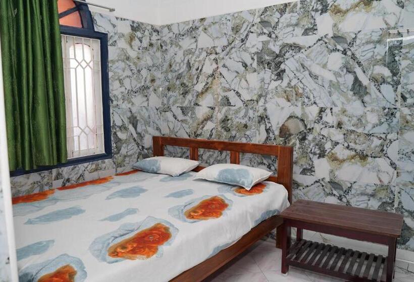 فندق Manakula Vinayagar Guest House