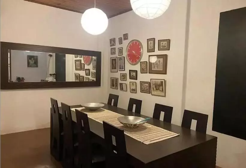 Hotelli Mountbatten S Officers Mess Kandy