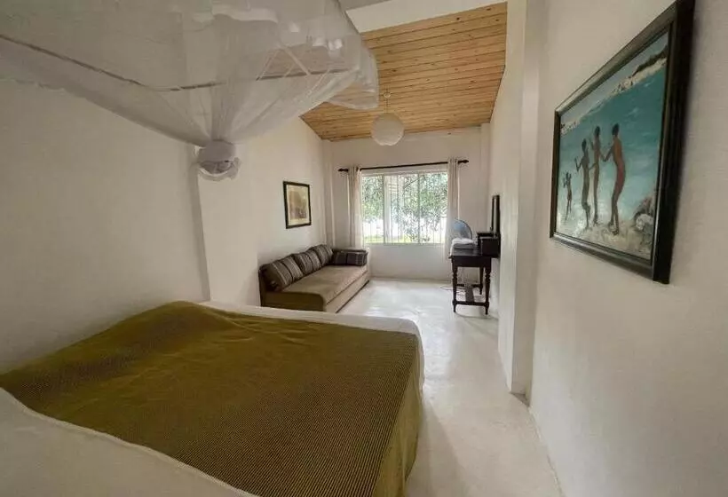 Hotelli Mountbatten S Officers Mess Kandy