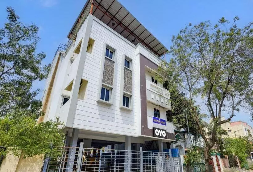Hotelli Oyo Kailaya Gudil Residency