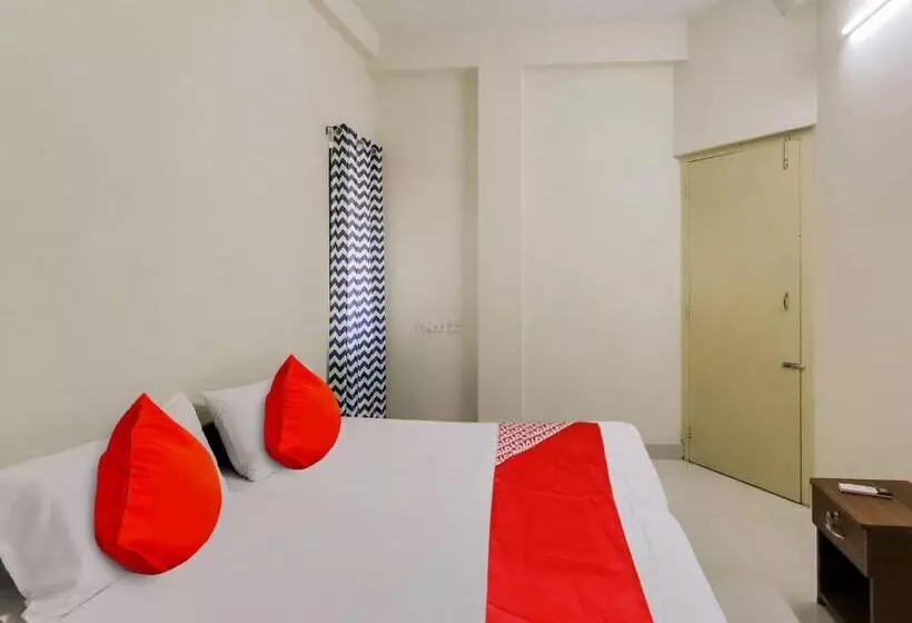 Hotelli Oyo Kailaya Gudil Residency