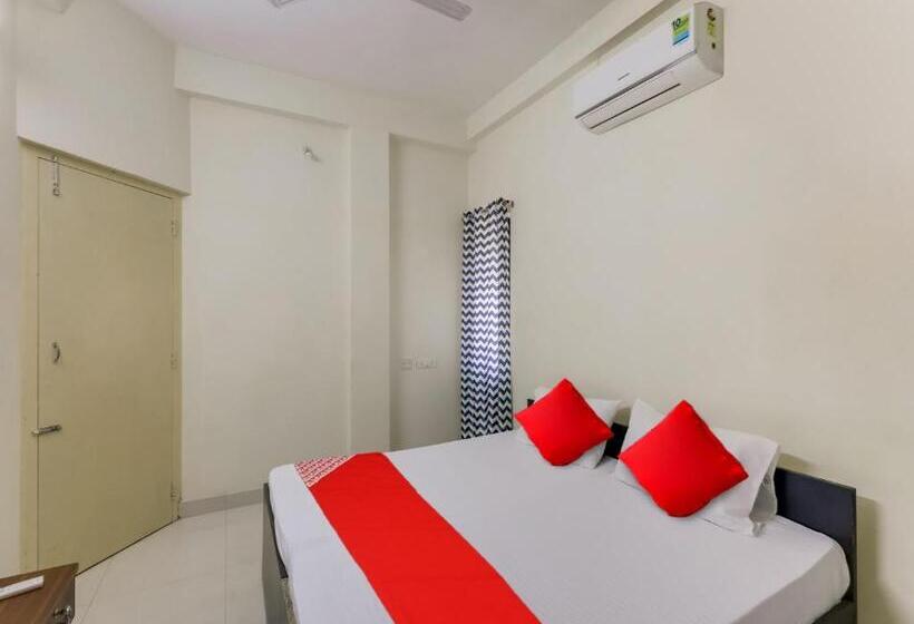 Hotel Oyo Kailaya Gudil Residency