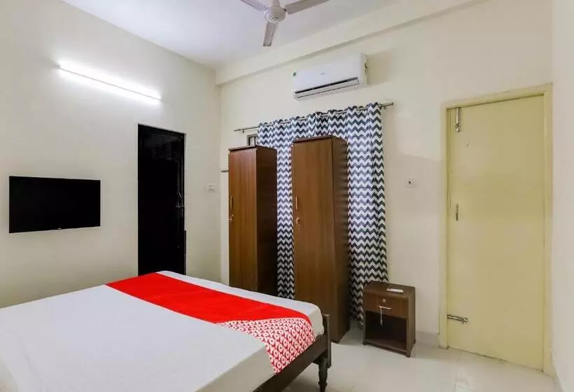 Hotelli Oyo Kailaya Gudil Residency