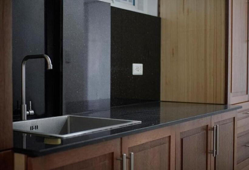 Hotel The Blessed Purple Bamboo Beach Resort