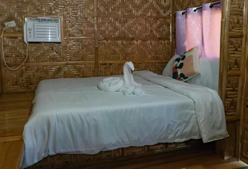 Hotelli The Blessed Purple Bamboo Beach Resort