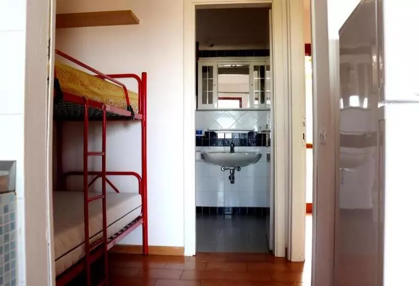 Moon Valley La Pelosa