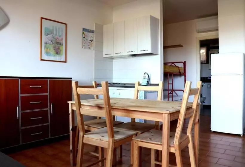 Moon Valley La Pelosa