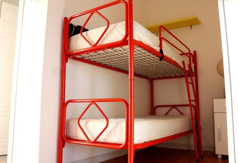 Moon Valley La Pelosa