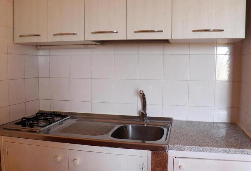 Moon Valley La Pelosa