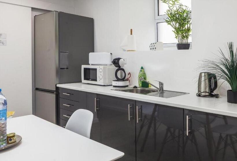 پانسیون Anco 56