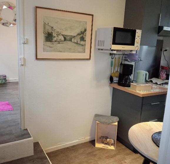 پانسیون Studio Marie