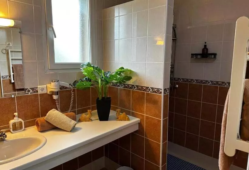 ベッドアンドブレックファースト Oasis Des Corbières