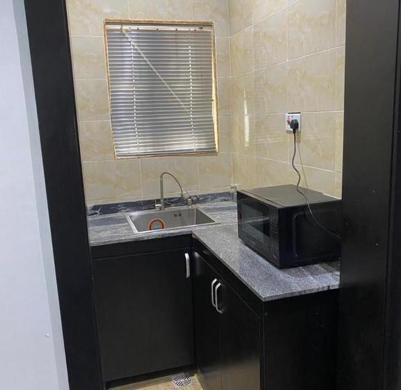 Hope Residence Hotel And Suites