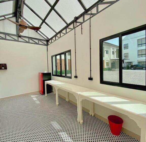 فندق Calamint Residence