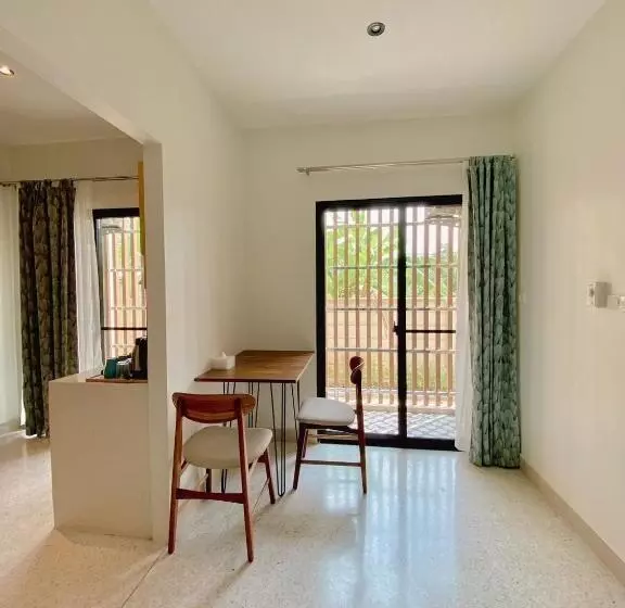 Hotelli Calamint Residence