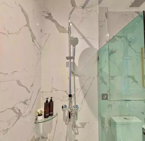 Hotelli Calamint Residence