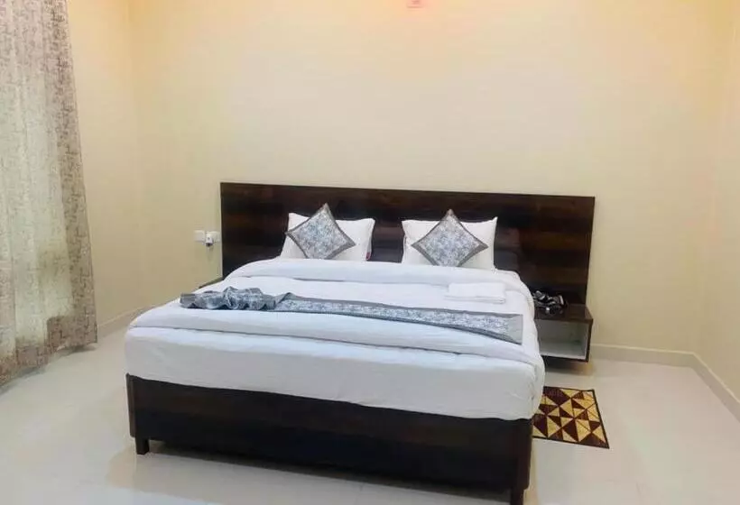 ホテル Kalpavriksh Prayagraj