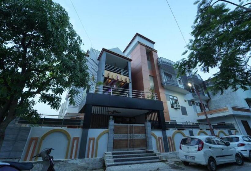 Hotel Kalpavriksh Prayagraj