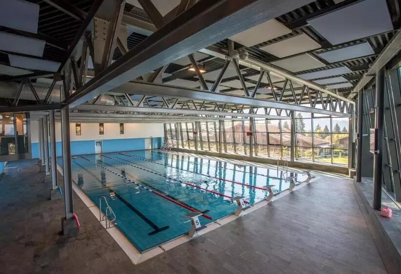 ホテル Maison Des Sports