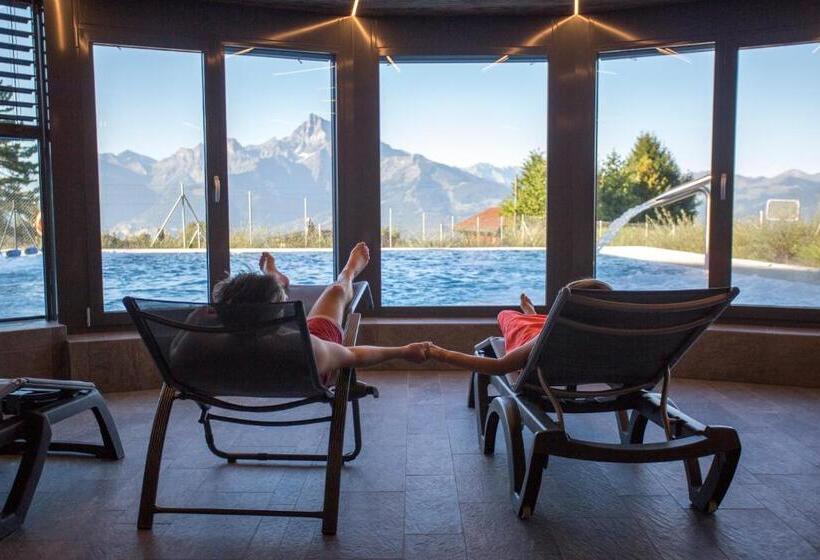 هتل Maison Des Sports