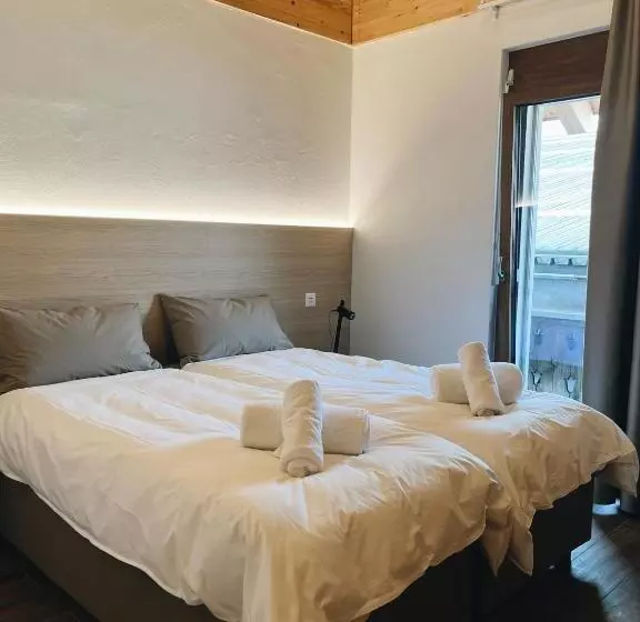 ホテル Maison Des Sports