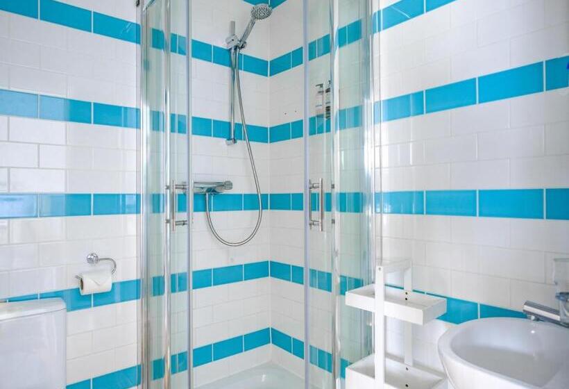 בית מלון כפרי The Bell Inn