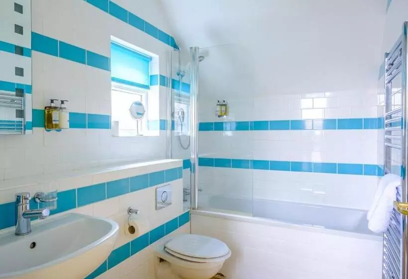 Hotelli The Bell Inn