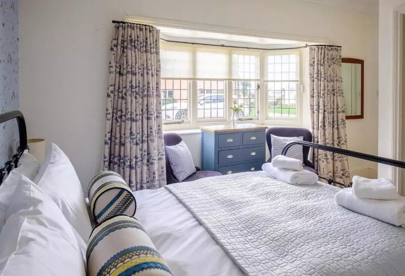 Hotelli The Bell Inn