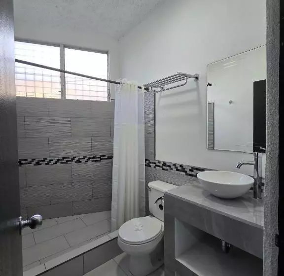 Hotelli Tropical Paradise