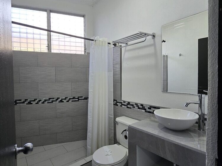 فندق Tropical Paradise