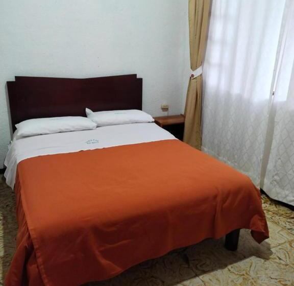 Hotel Y Cabañas Rio Mayo