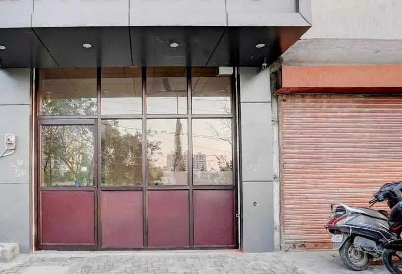 Oyo Flagship Hotel Lotus