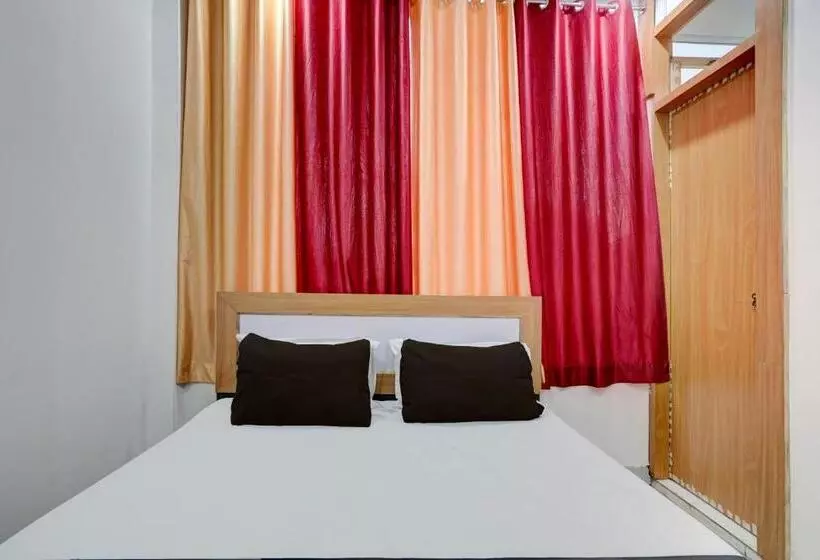 Oyo Flagship Hotel Lotus
