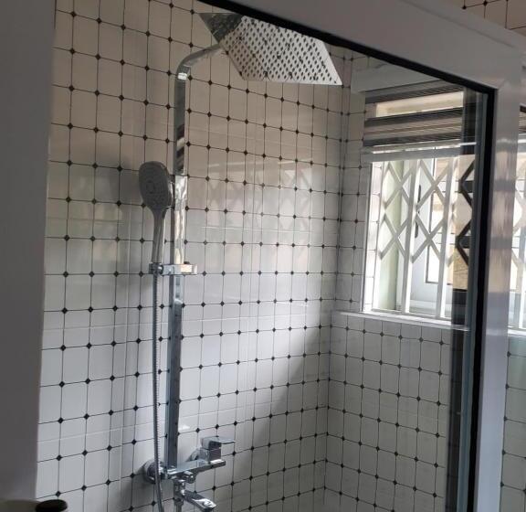 פנסיון Casa Consuelo Guest House