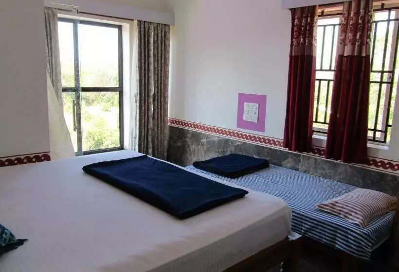 ペンション Mahabala Valley   Home Stay