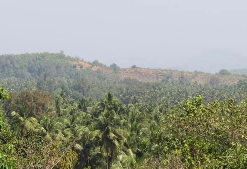 ペンション Mahabala Valley   Home Stay