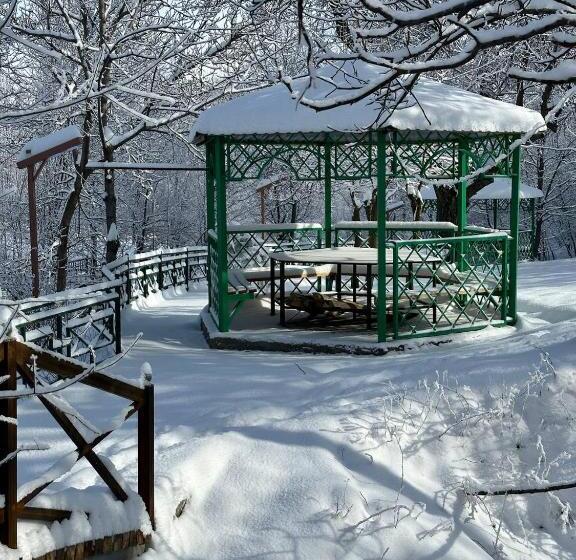 Majatalo Shiringul Guesthouse In Nuratau Mountain
