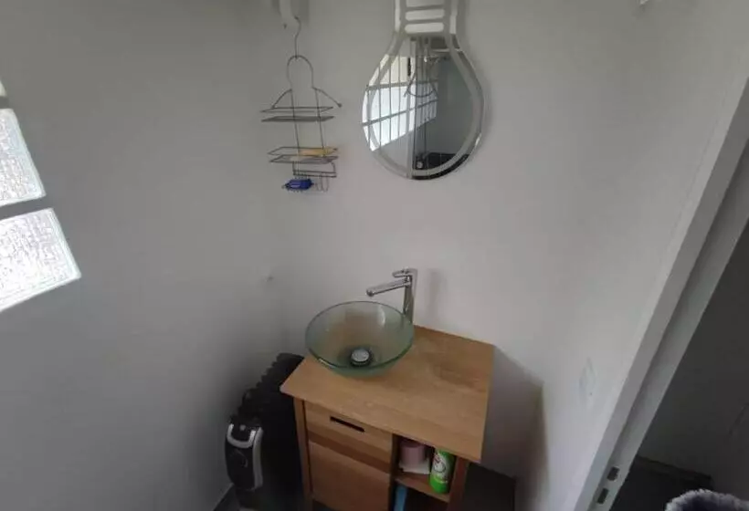 Majatalo Studio Privé Dans Maison